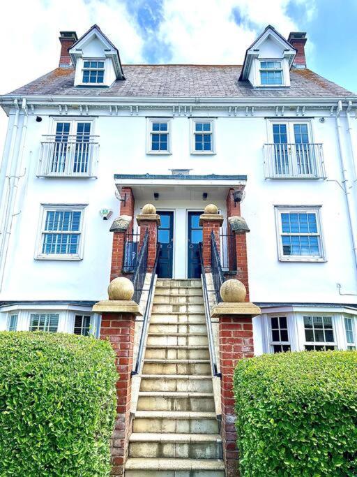 High-End 2 Bed Maisonette In Beaulieu Park Broomfield  Екстериор снимка