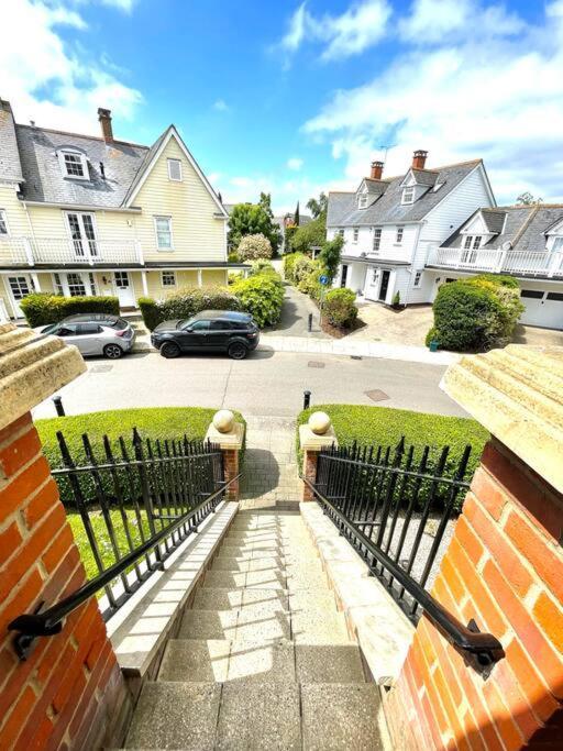 High-End 2 Bed Maisonette In Beaulieu Park Broomfield  Екстериор снимка